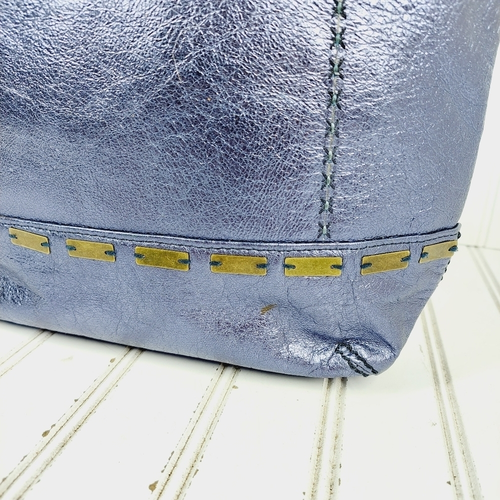 Metallic Blue Women’s Shoulder Bag - Picture 7 of 16